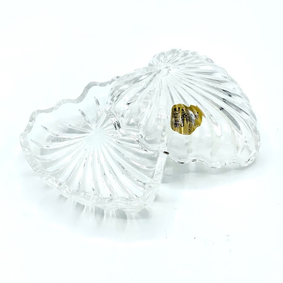 Trinket Box HEART Shape Crystal 24% Lead Jewelry Dish W/ Lid vintage 3.5”x3”x2” - Picture 9 of 9